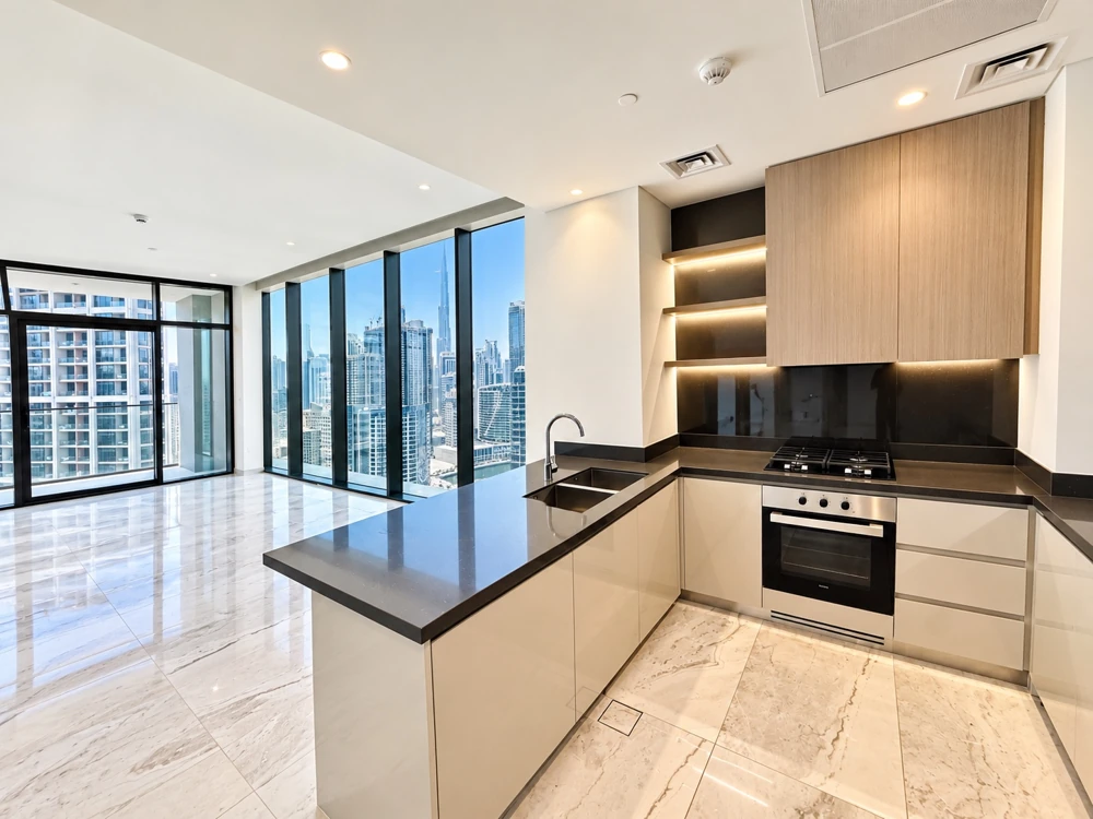 Peninsula Five — Contemporary Kitchen